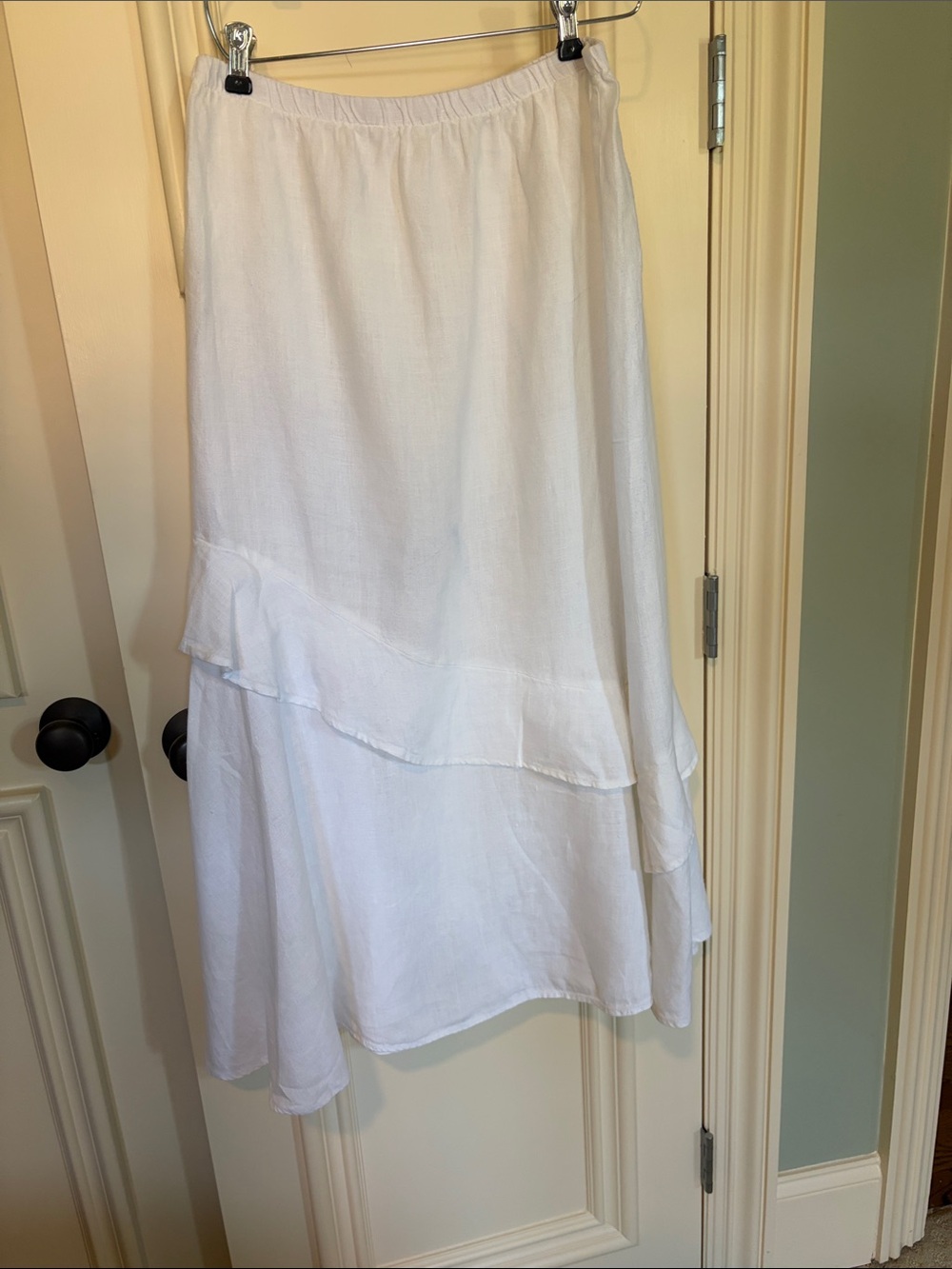Match Point White linen skirt